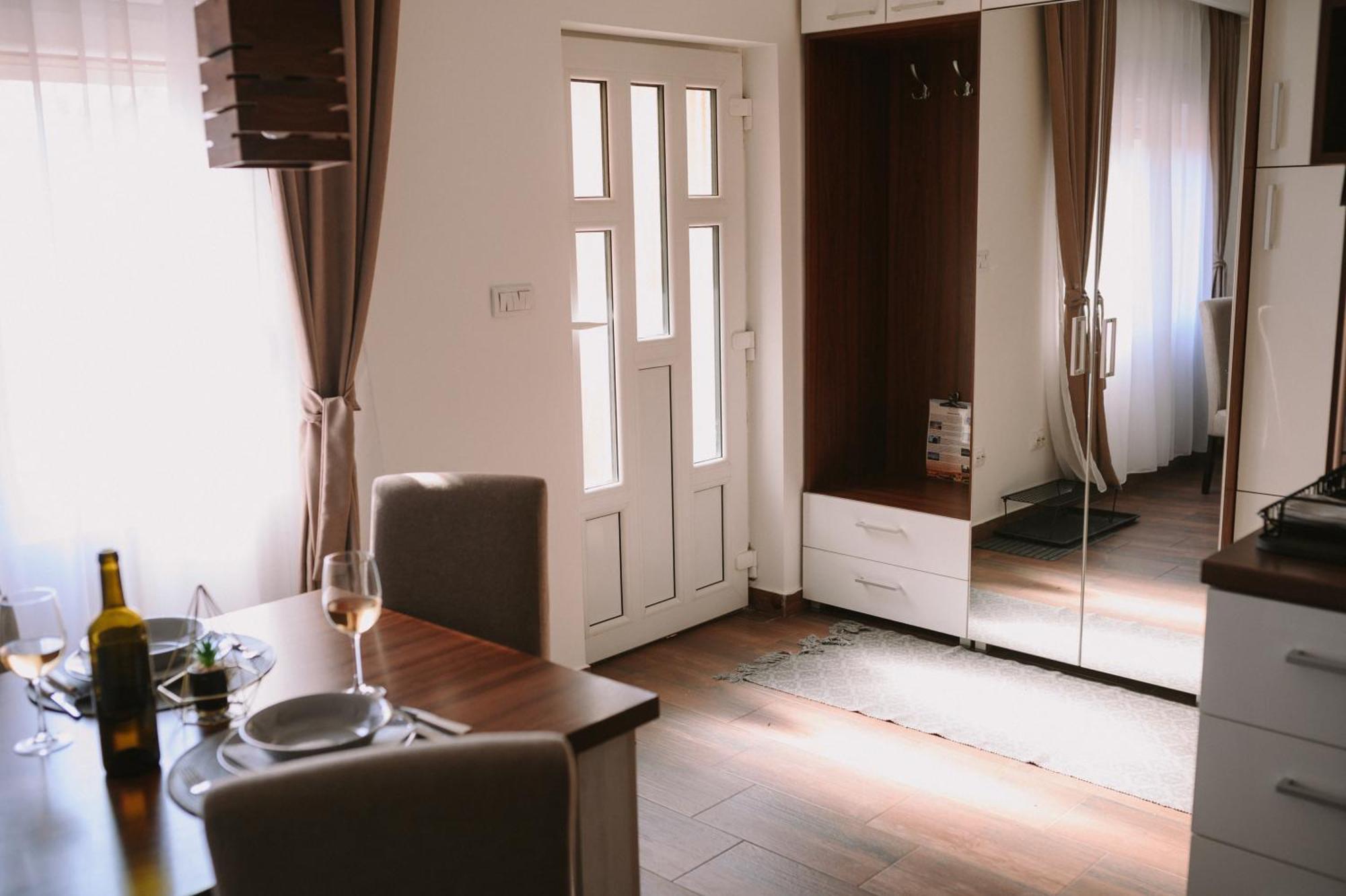 Matino Apartments Valjevo Esterno foto