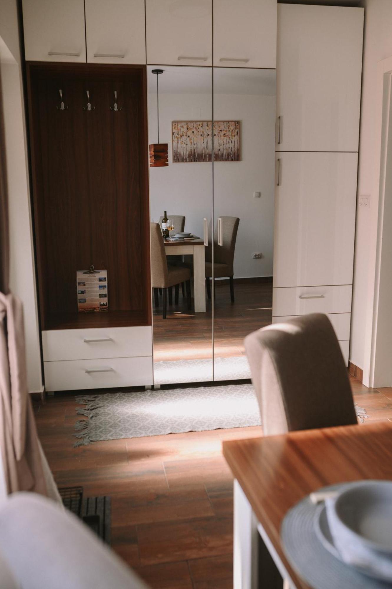 Matino Apartments Valjevo Esterno foto